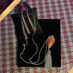 Paparazzi Necklace with Matching Earrings